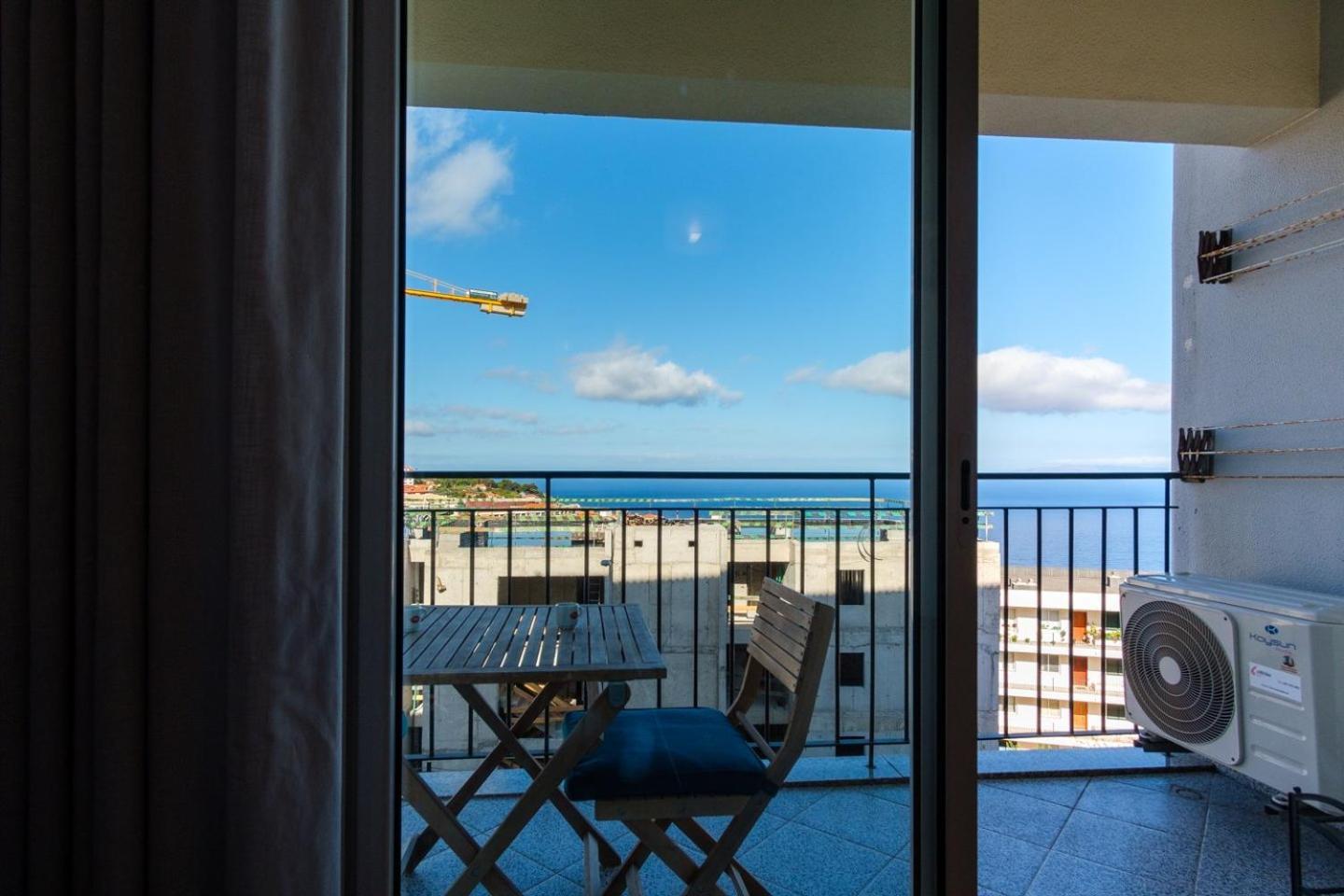 Guestready - Lovely Getaway In Canico Exteriör bild